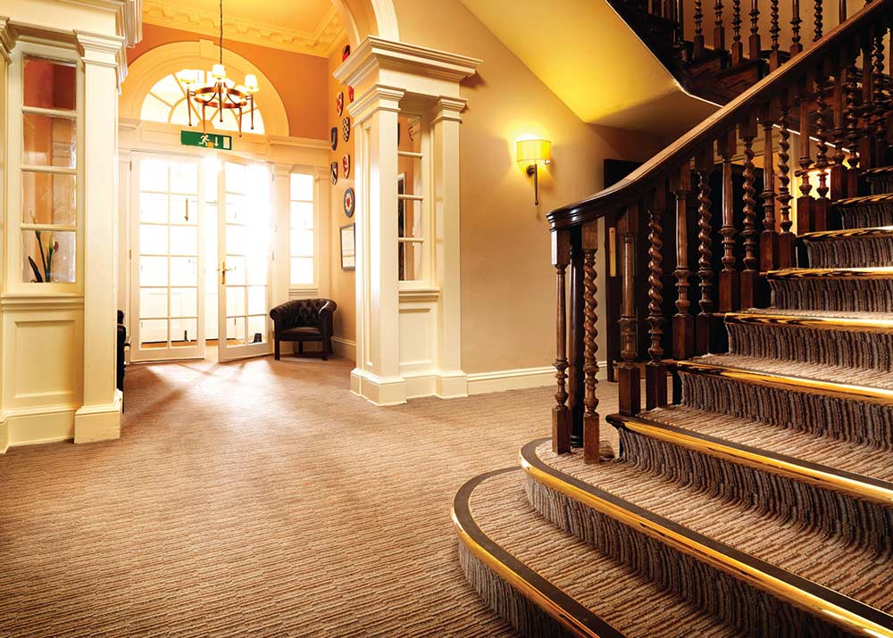 hotel-pub-carpet-cleaning-somerset